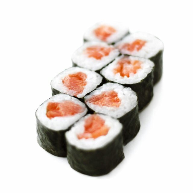 Замовити суші роли WOK у Львові - it`s maki з ЛОСОСЕМ